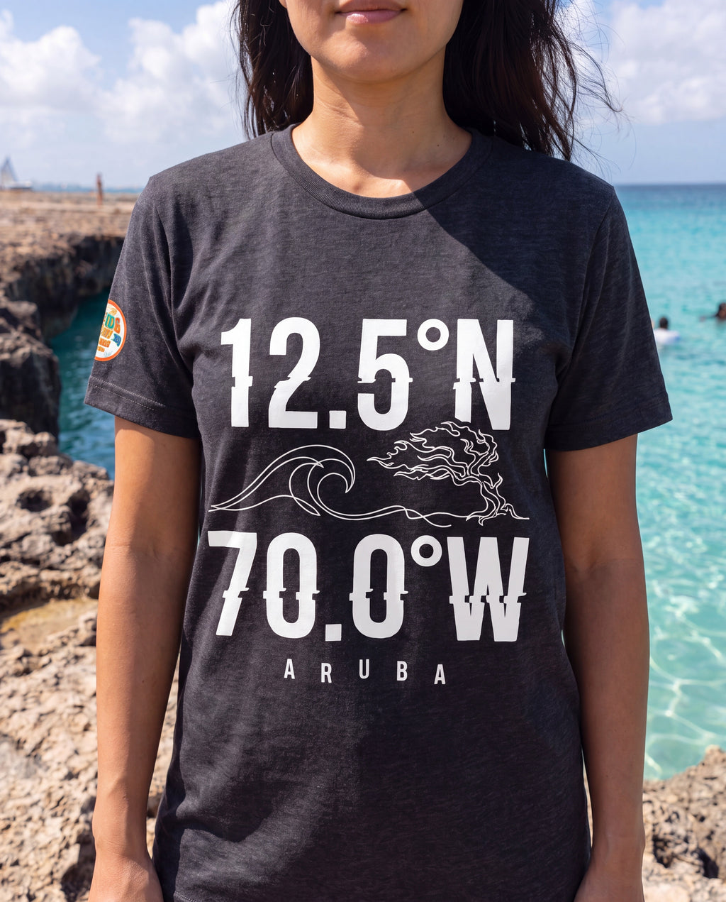 Aruba Coordinates Wave Tee close-up of the design