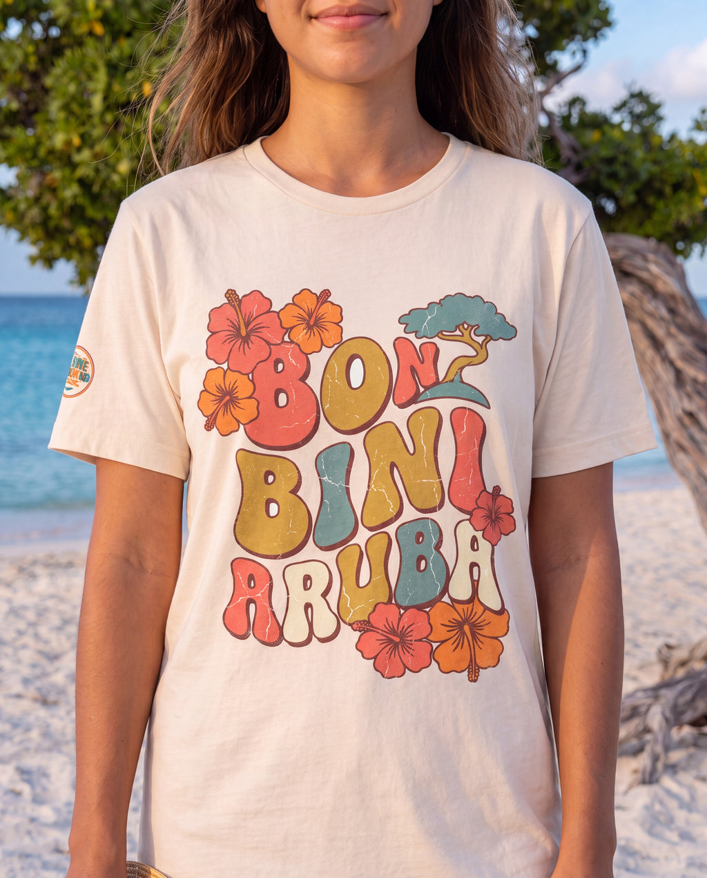 Bon Bini Aruba Retro Groovy Tee close-up of the design