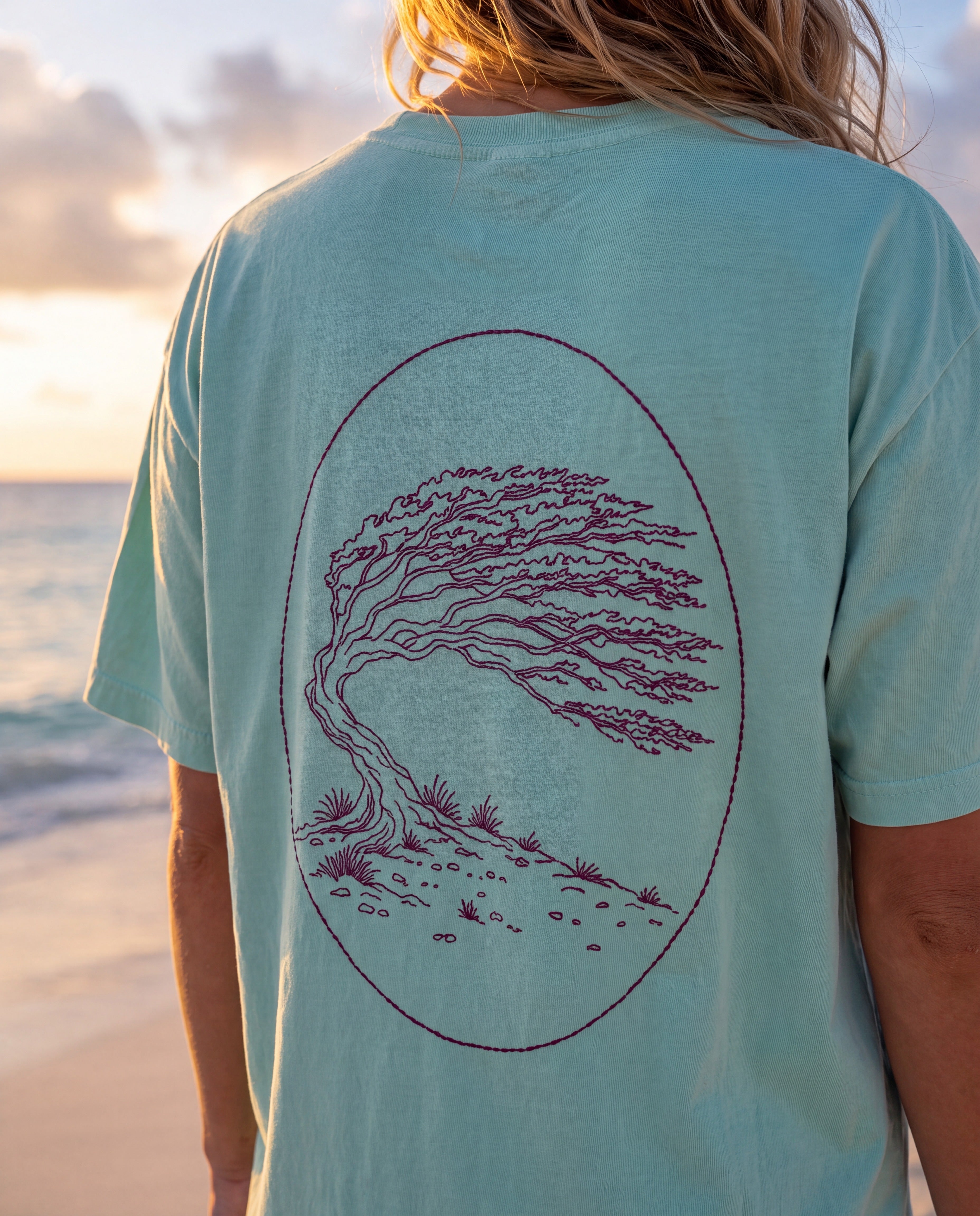 Aruba Divi Divi Tree Redwork Tee close-up of the design, Chalky Mint