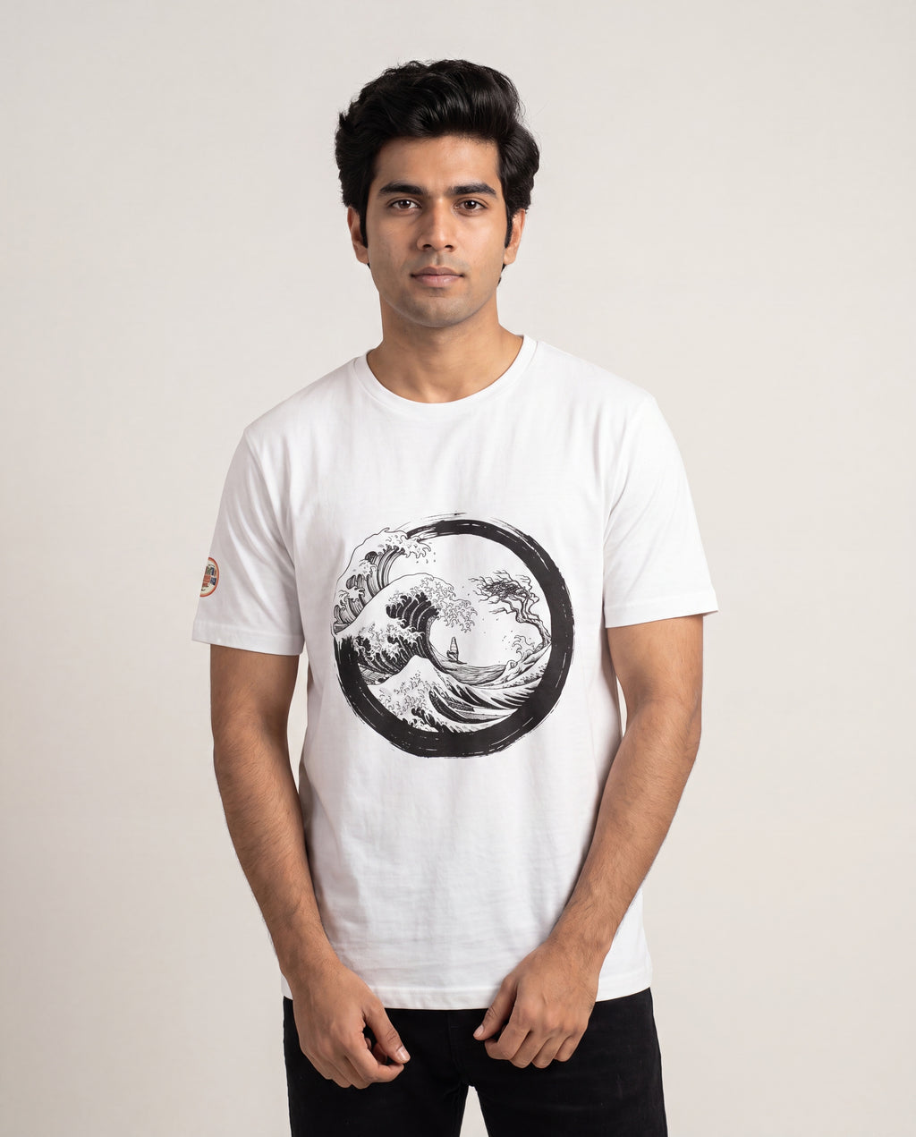 Model wearing the Aruba Great Wave Enso Tee